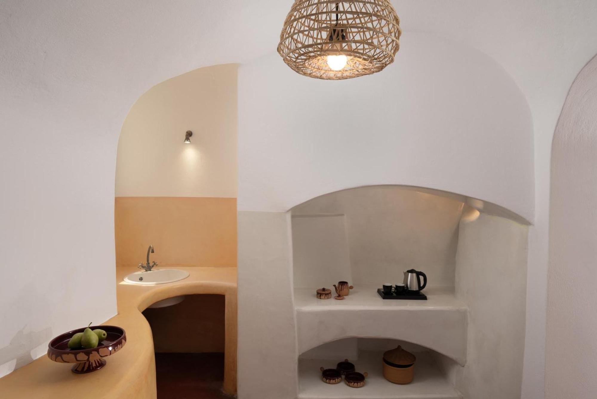 Madame Kalitsi Cozy Suites Fira  Eksteriør billede